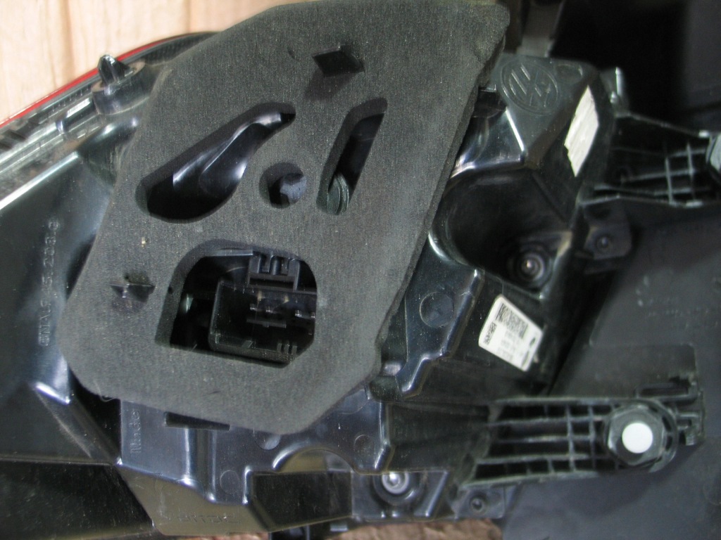 фото №14, Лампа задняя задняя led правая vw tiguan 2 ii lift 20-24r. iq light 5na945208j