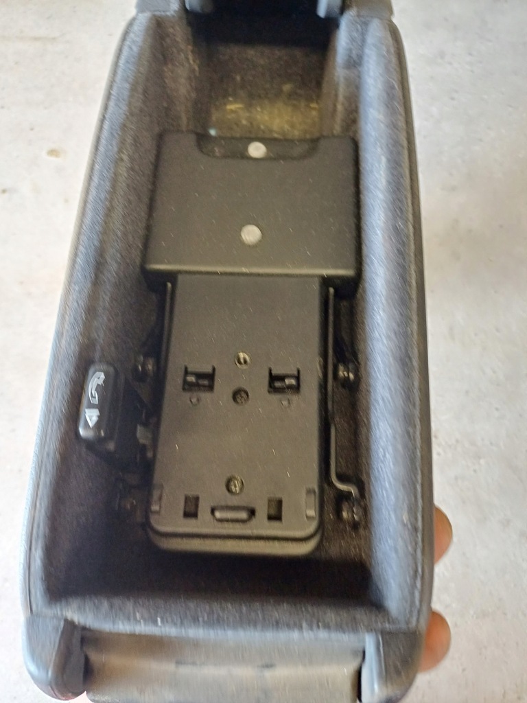 фото №8, Подлокотник audi a6 c5 nr, 4b0864245aa