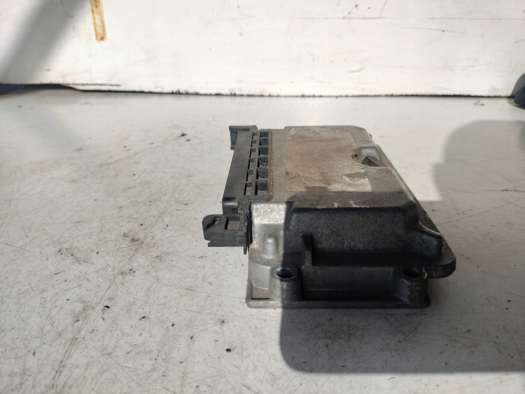 фото №5, Бортовой компьютер блок управления двигателя citroen peugeot 0261204712 9628324780