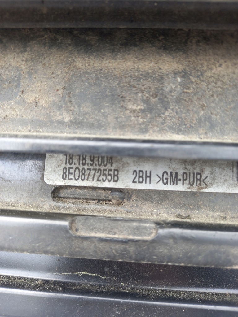 фото №8, Люк audi a4 b6 8e5877041q