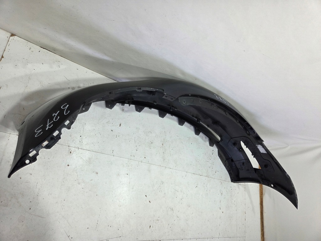 Tesla model 3 iii 16- 17- бампер перед передній 1084175-00-d в Україні