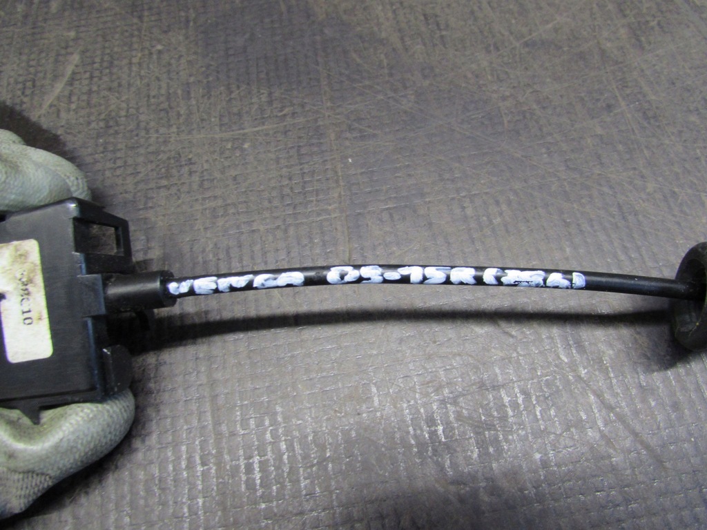 фото №7, Трос замка правый перед kia venga 09-15r