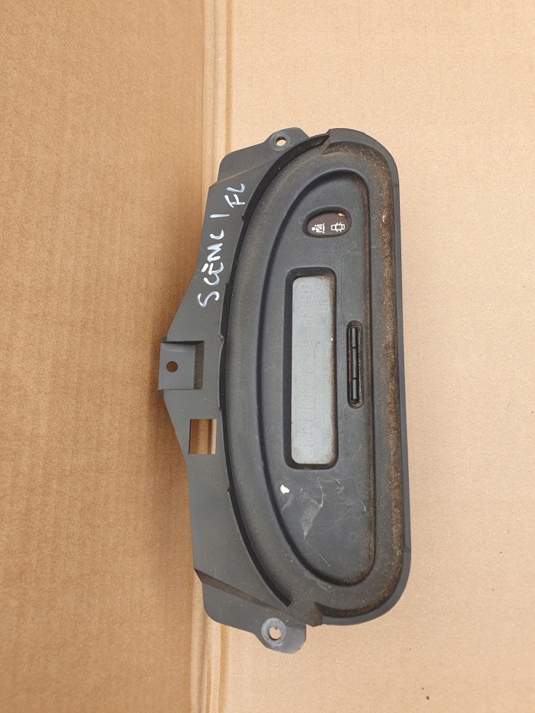 Купити Годинник дисплей renault scenic 1 i 1.6 16v 2001 lift справний