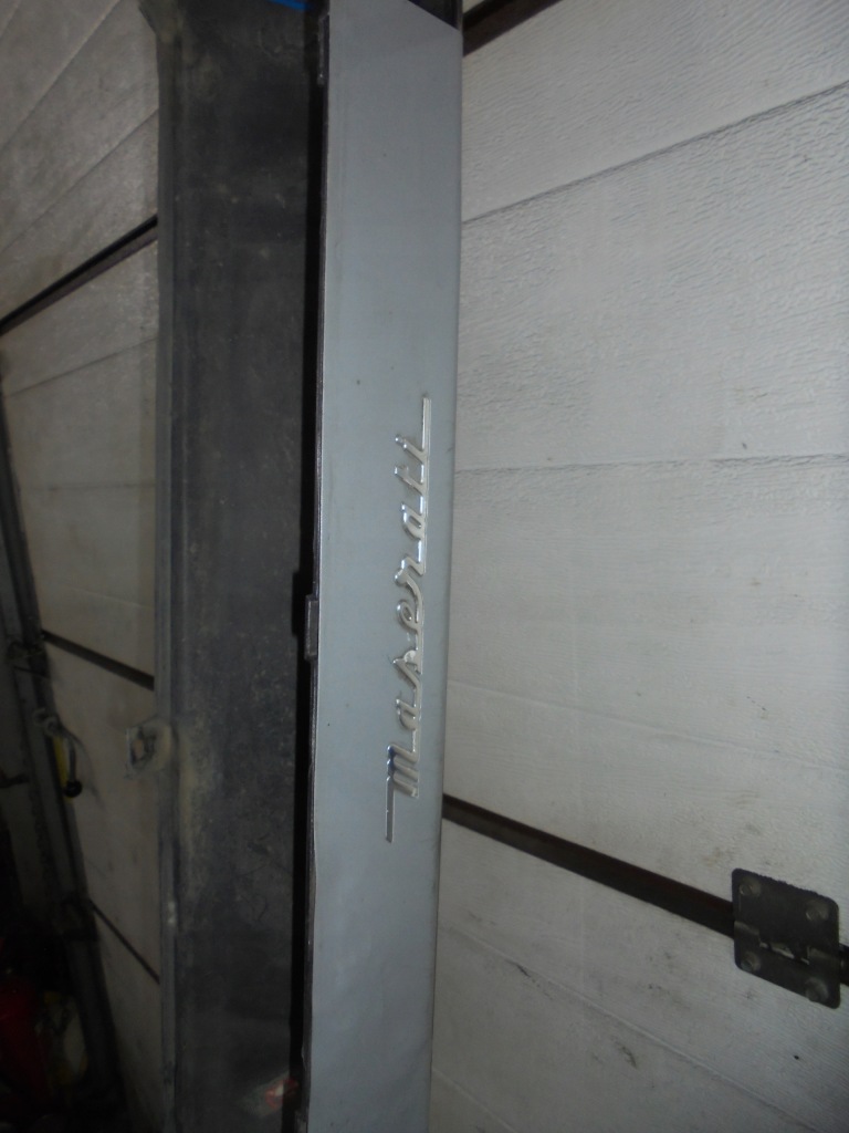 Порог правый накладка maserati quattroporte 4.2v8 06 Недорого