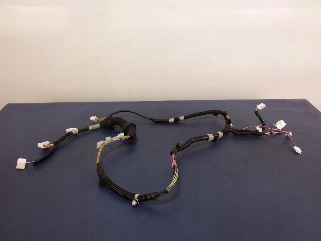 фото №2, Toyota verso i жгут электропроводка дверь перед левая