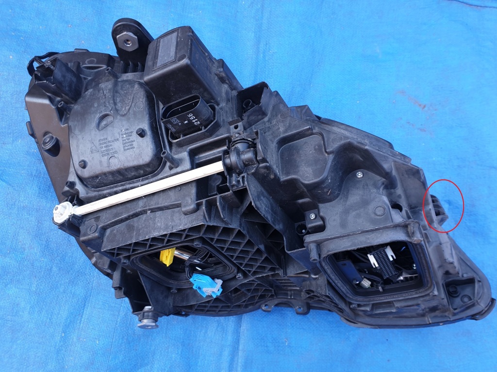 Купить Mercedes e-klasa w212 рестайлинг  фара передняя led левая фара