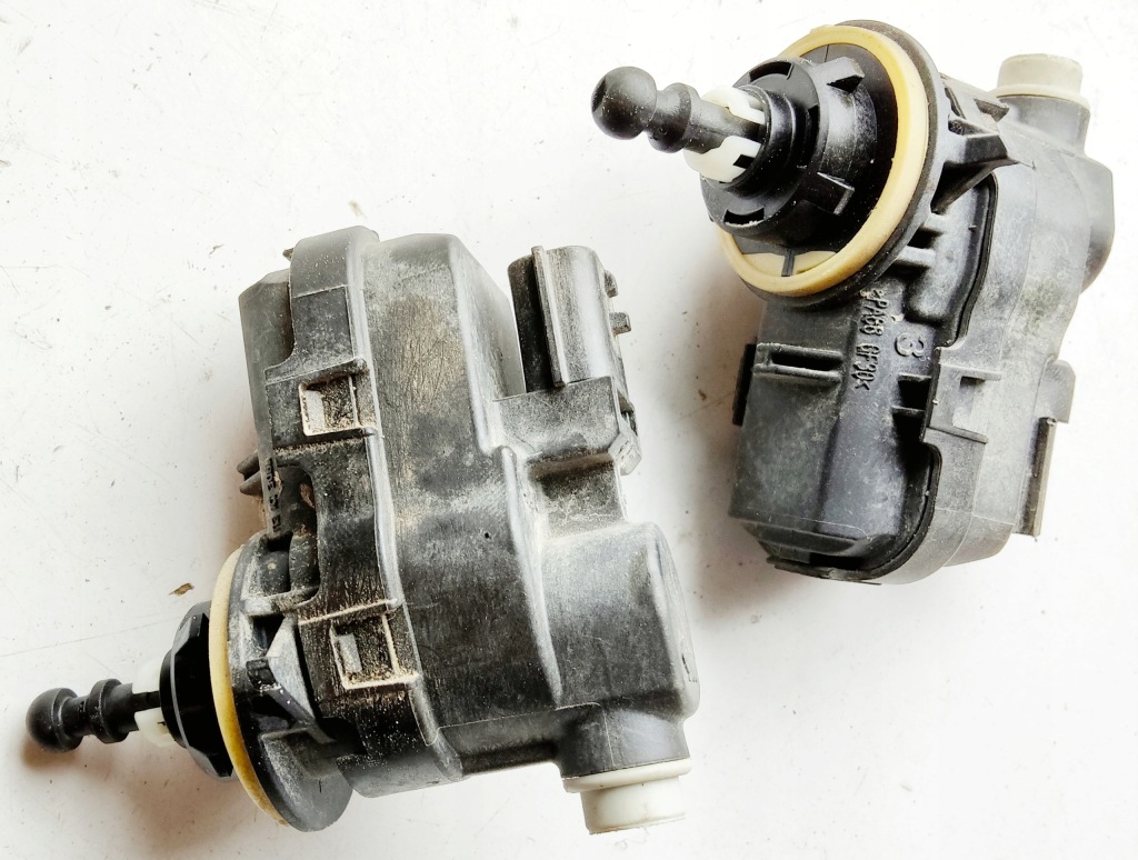 фото №1, Моторчик лампы фара регулировки toyota yaris iii 89050199