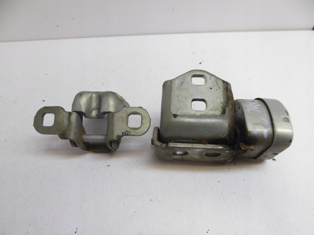 фото №5, Renault scenic ii петля дверь задняя правый комплект