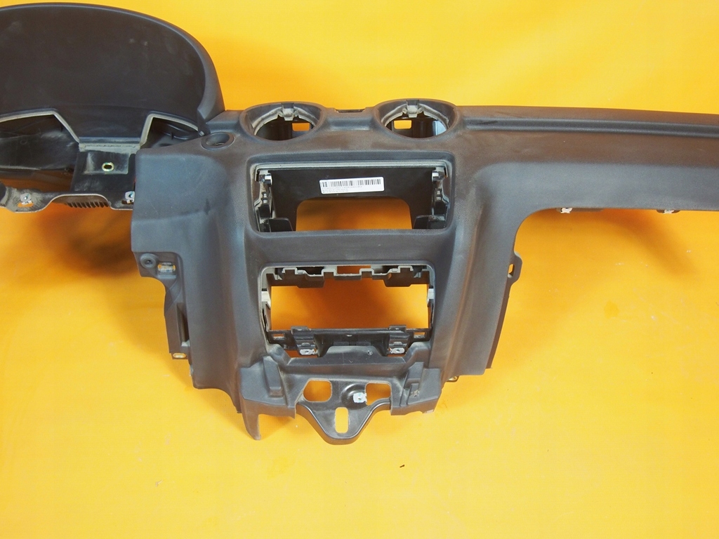 фото №8, Audi a1 8x приборная панель приборная консоль 8x1857067 ori