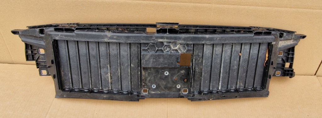 фото №1, Mercedes c klasa w206 жалюзи впуск