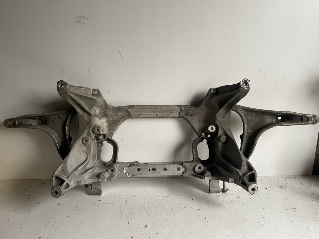 фото №1, Maserati levante подрамник подрамник подрамник