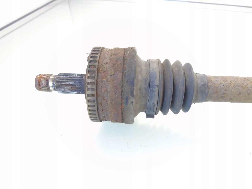 фото №2, Приводной вал правый задняя правая mercedes slk r170 2.0 k