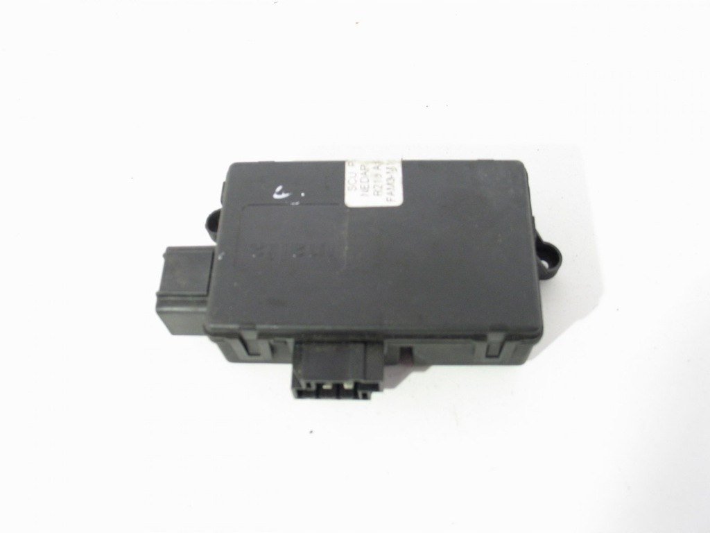 фото №1, Модуль блок управления люк peugeot 807 9554785