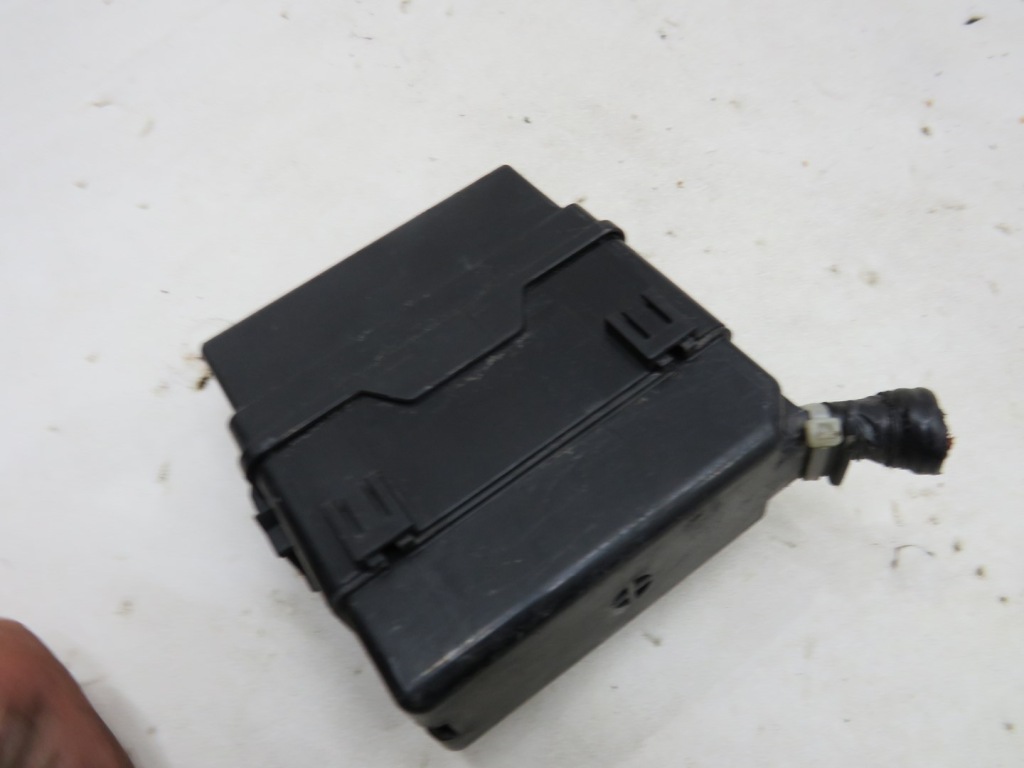 фото №1, Корпус реле предохранителей asx 1.8 did