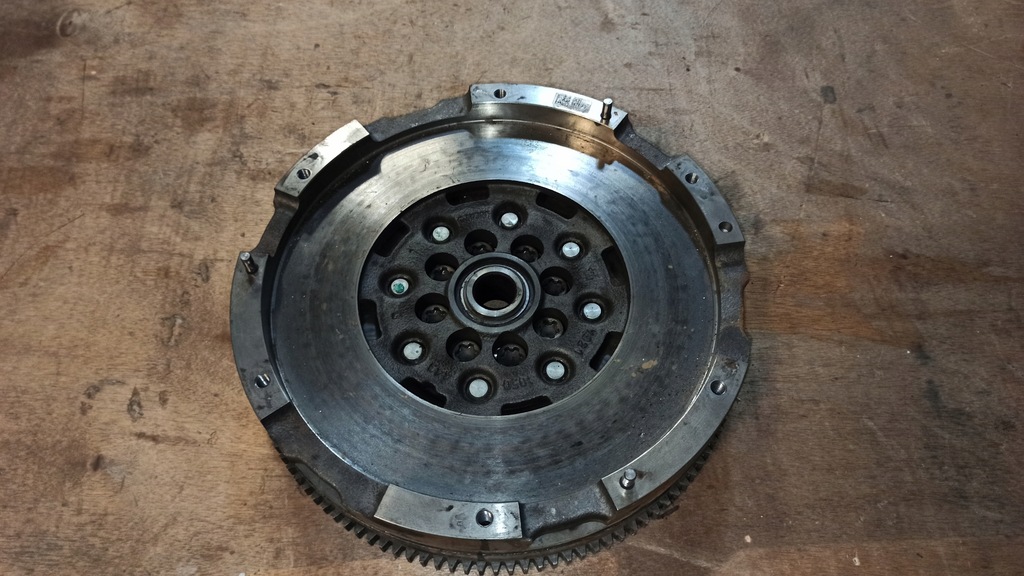 фото №1, Колесо двомасовий transit custom 2.0 tdci 16-