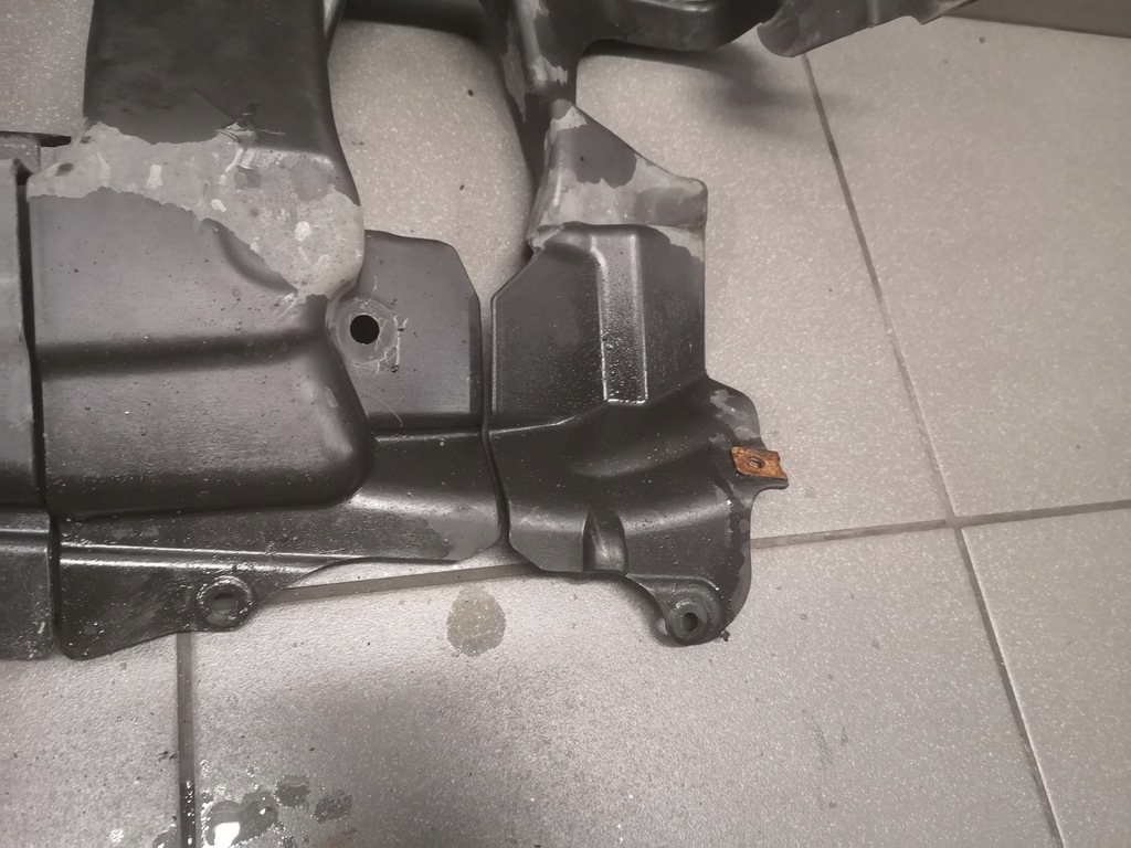 фото №10, Захист редуктор ліва bmw 7 f01 3.0d 7185169