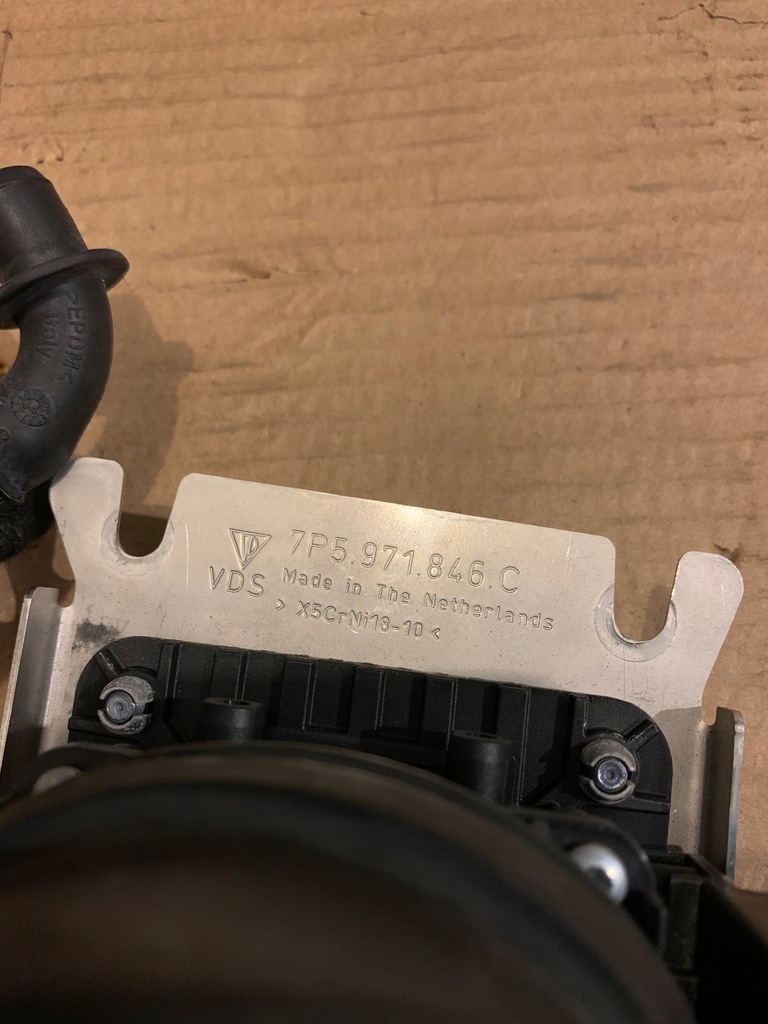 фото №5, Porsche cayenne 7p5 разъём зарядки 7pp915950ar