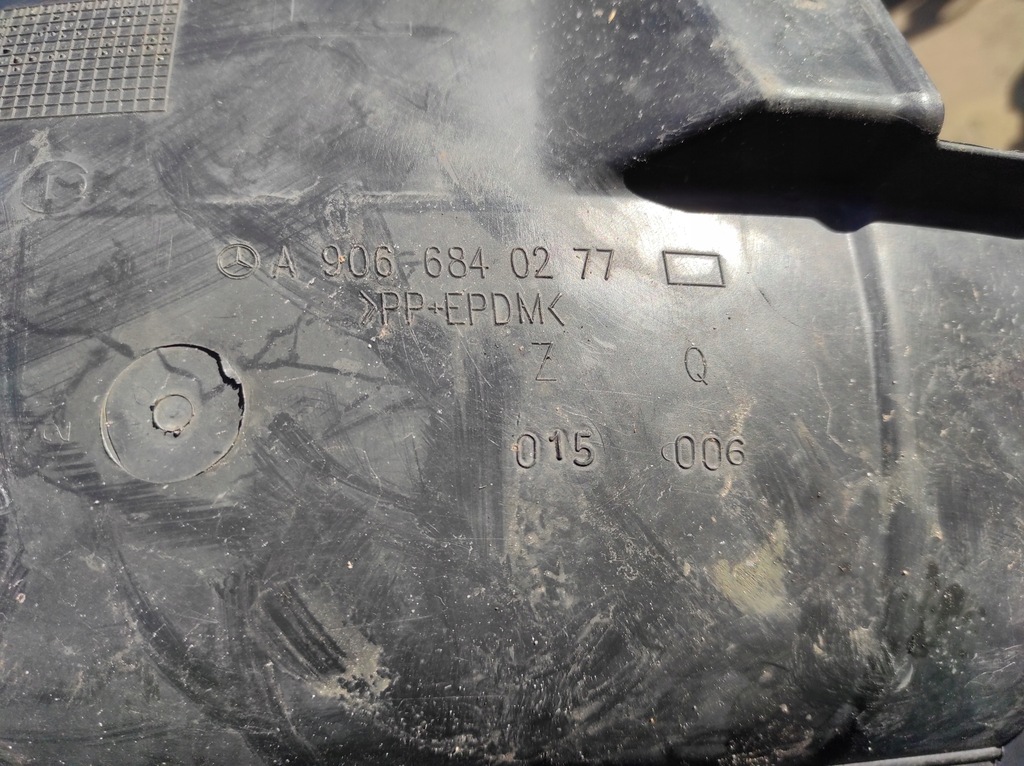 фото №6, Підкрилок лівий перед mercedes sprinter 906 a9066840277