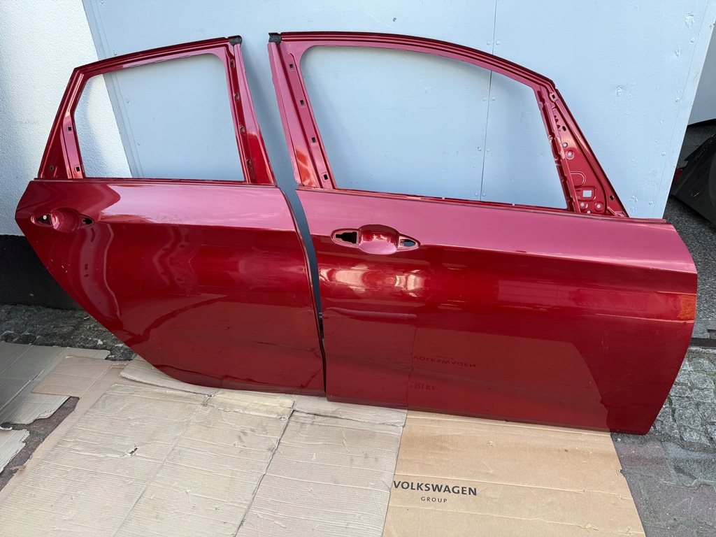 фото №1, Bmw 2 f45 active tourer передні праве двері перед gielda