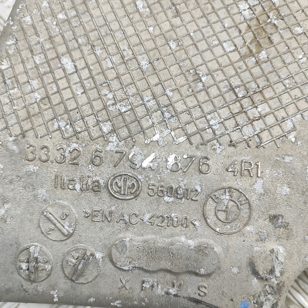 фото №6, Bmw 6 f12 f13 2012 правая сторона верхний рычаг задний