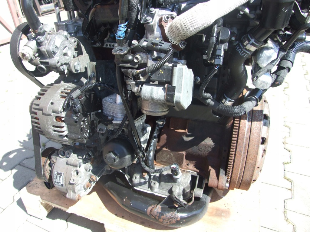 Двигатель комплектный  citroen c-crosser 2.2d hdi psa4hk Недорого