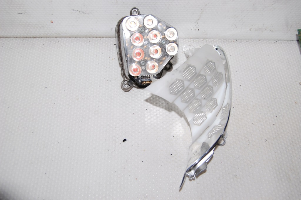 Купить Bmw 5 f10 модуль поворотник led lcm левый