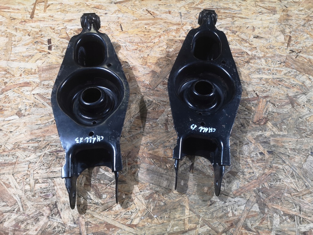 фото №5, Рычаг задний задняя l p charger challenger 11+ 08+