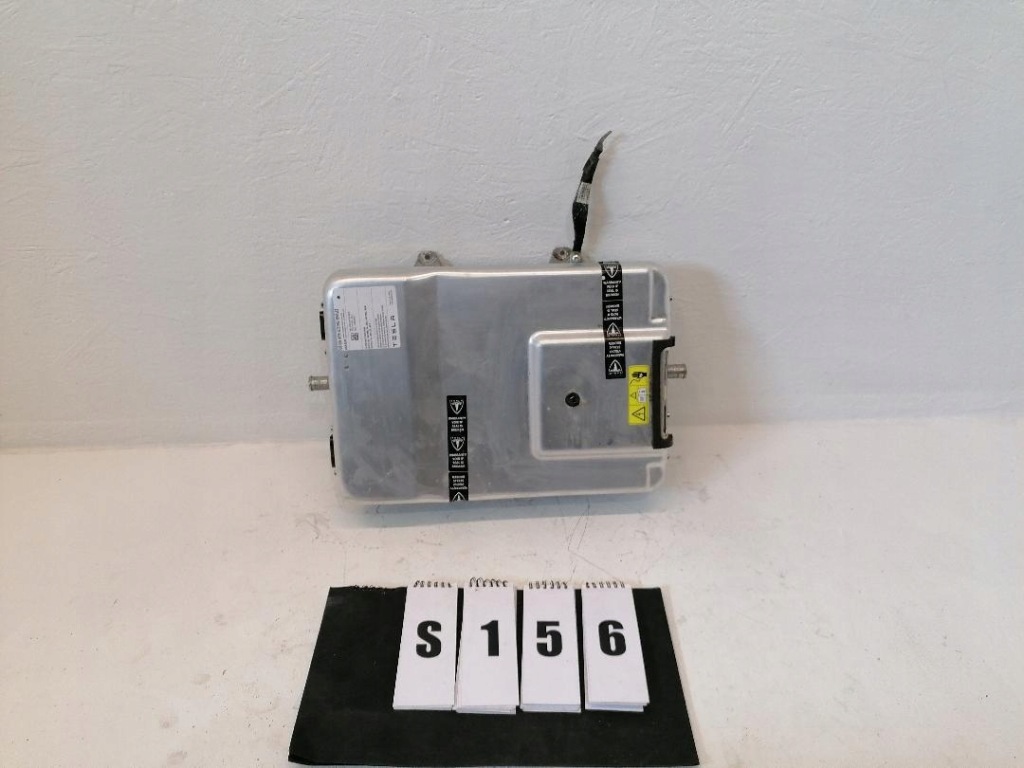 фото №1, Tesla s инвертор преобразователь 1014963-00-j