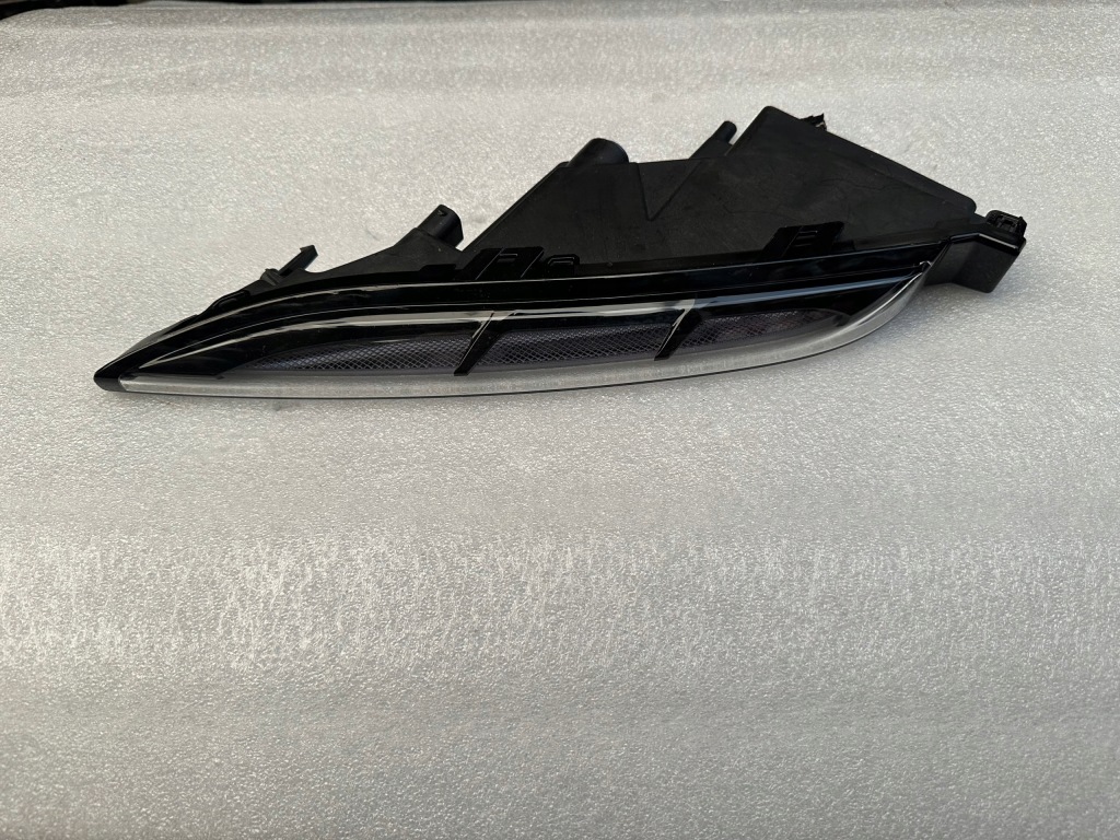 Купить ! porsche macan 95b рестайлинг  led drl 95b953081b фара противотуманная фара левый перед!