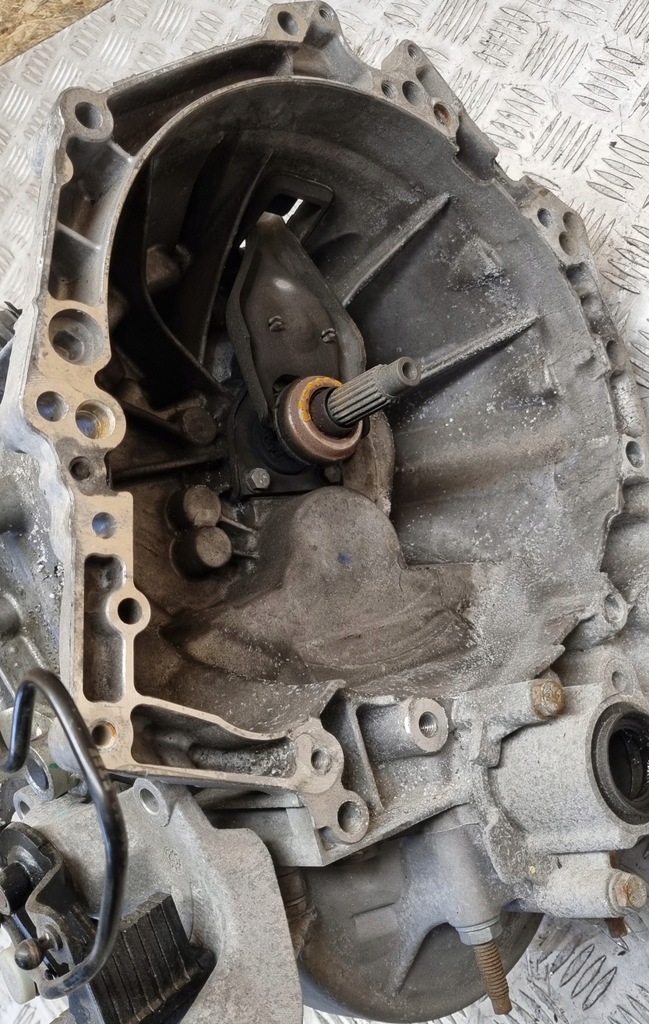 фото №9, Citroen оригінальний номер 9811243810 c3 коробка передач передач 1.2 b механічна коробка передач