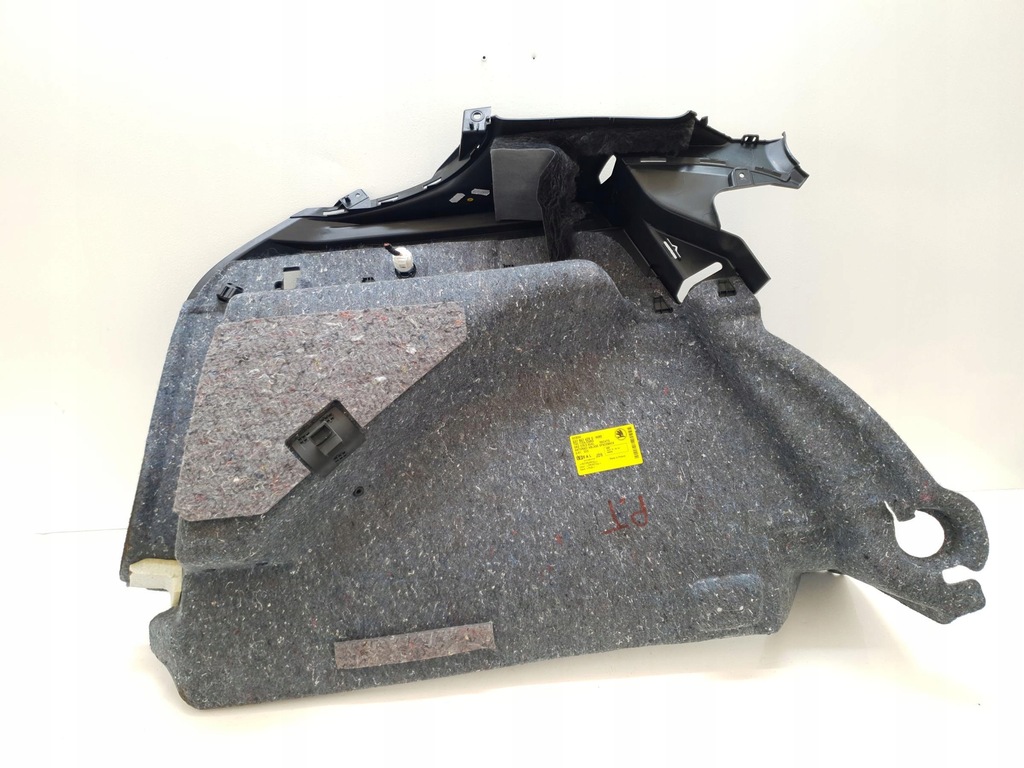 фото №6, Обшивка багажника правий задня skoda scala