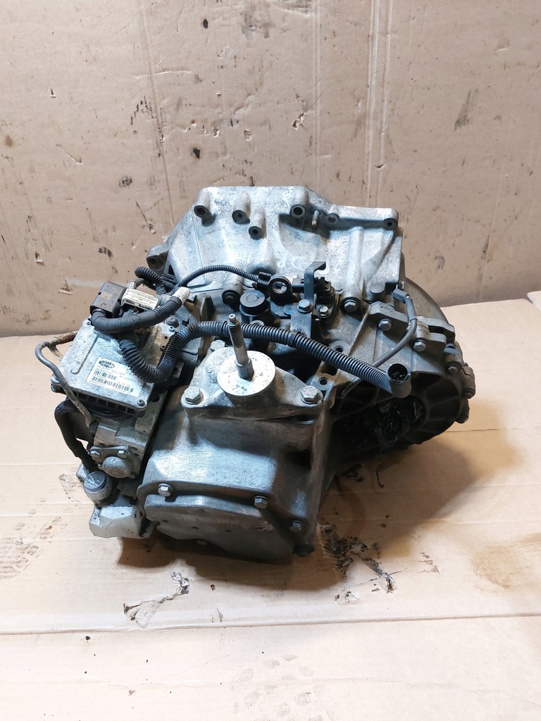 фото №8, Коробка передач передач механічна 20dr15 citroen c5 x7 1.6hdi