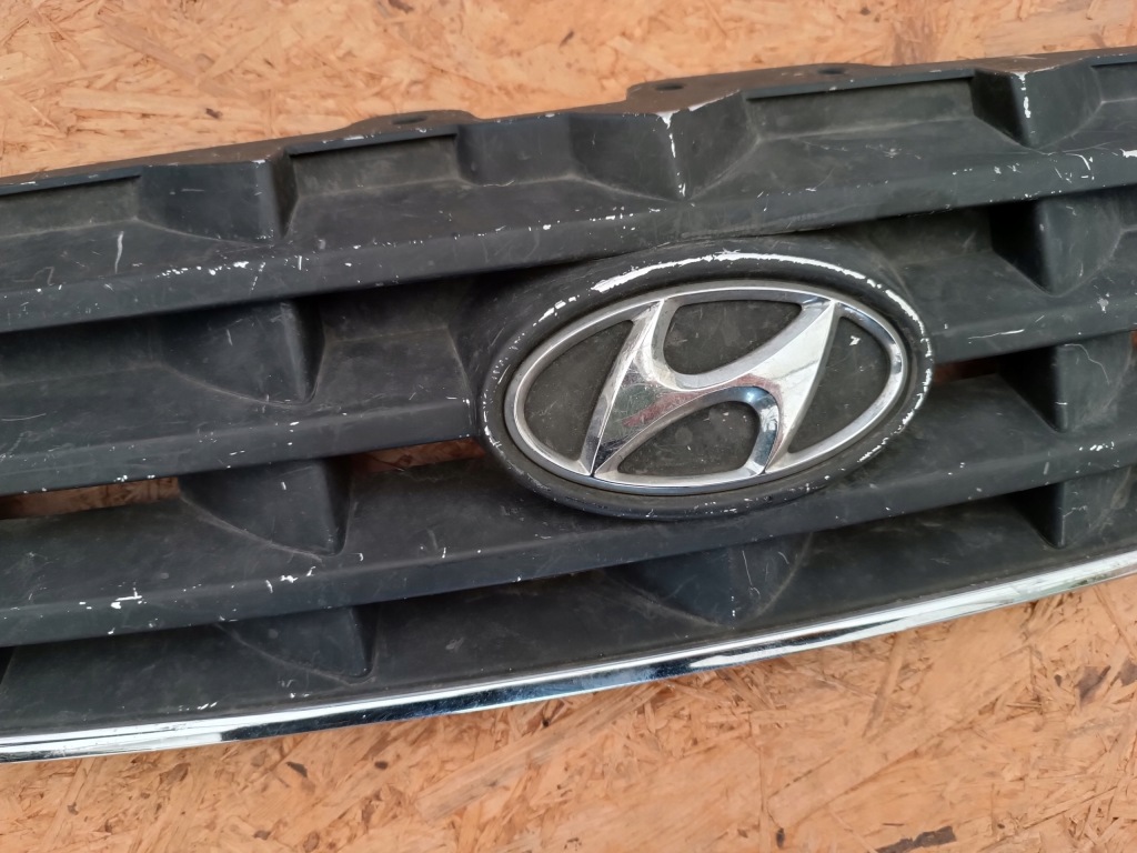 фото №1, Решётка радиатора решётка радиатора бампера перед 86361-25620 hyundai accent iii 2002-