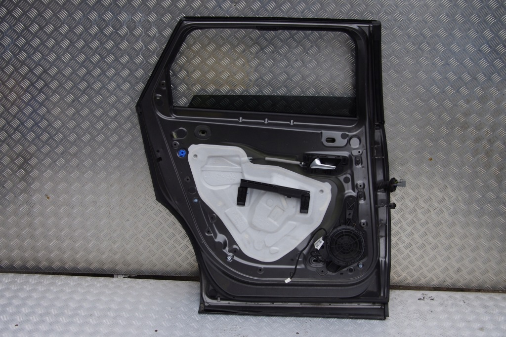 фото №5, Дверь левый задняя peugeot 5008 ii evl