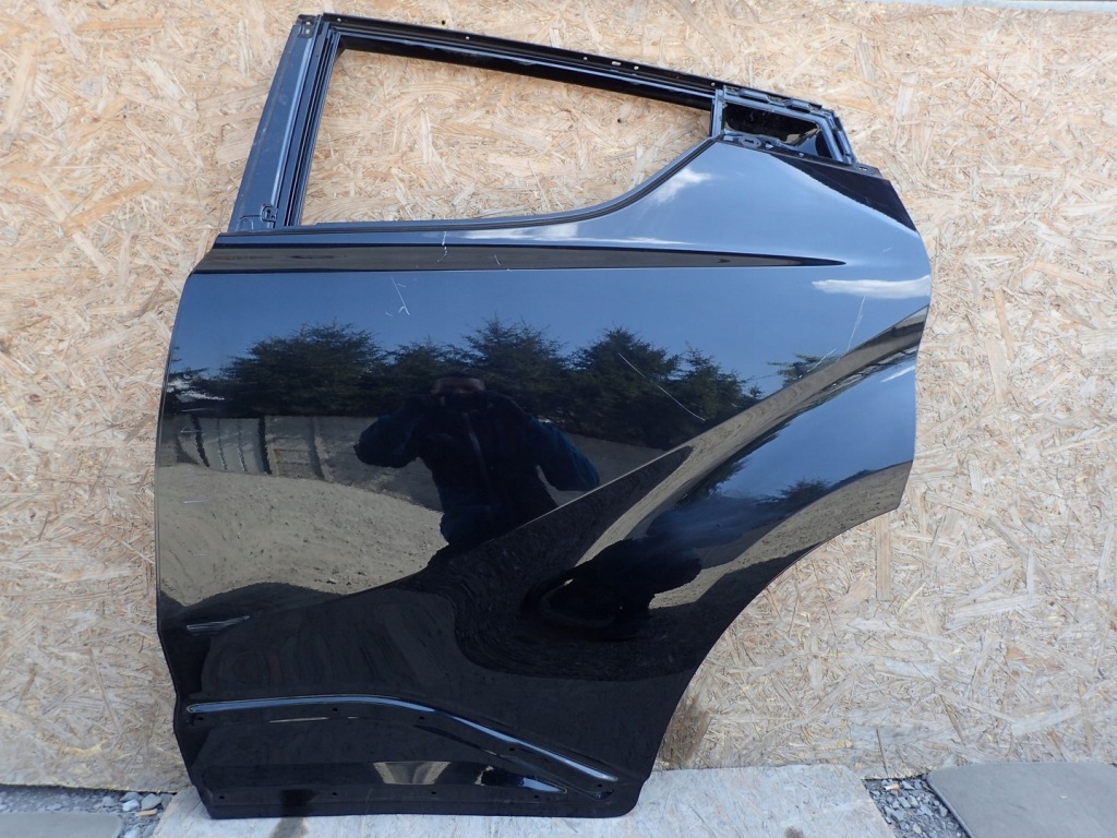 фото №1, Дверь левая задние левый задняя toyota chr c hr 2016-