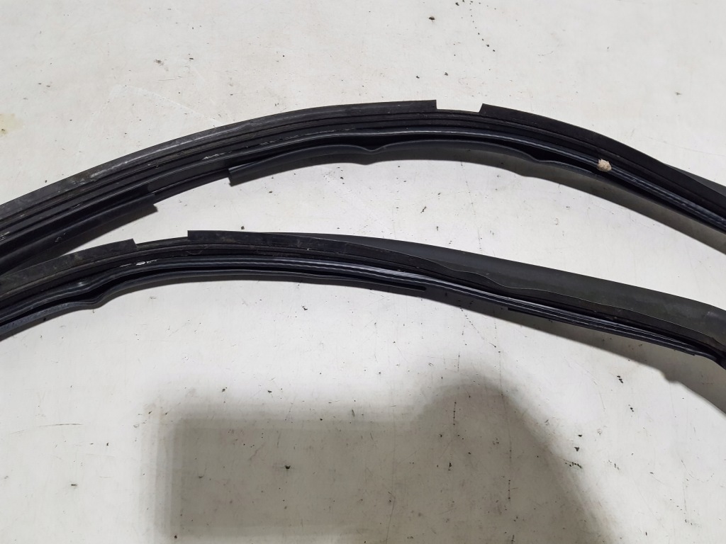 Прокладка дах кришки багажника a1727500098 mercedes slk r172 w172 Доставка