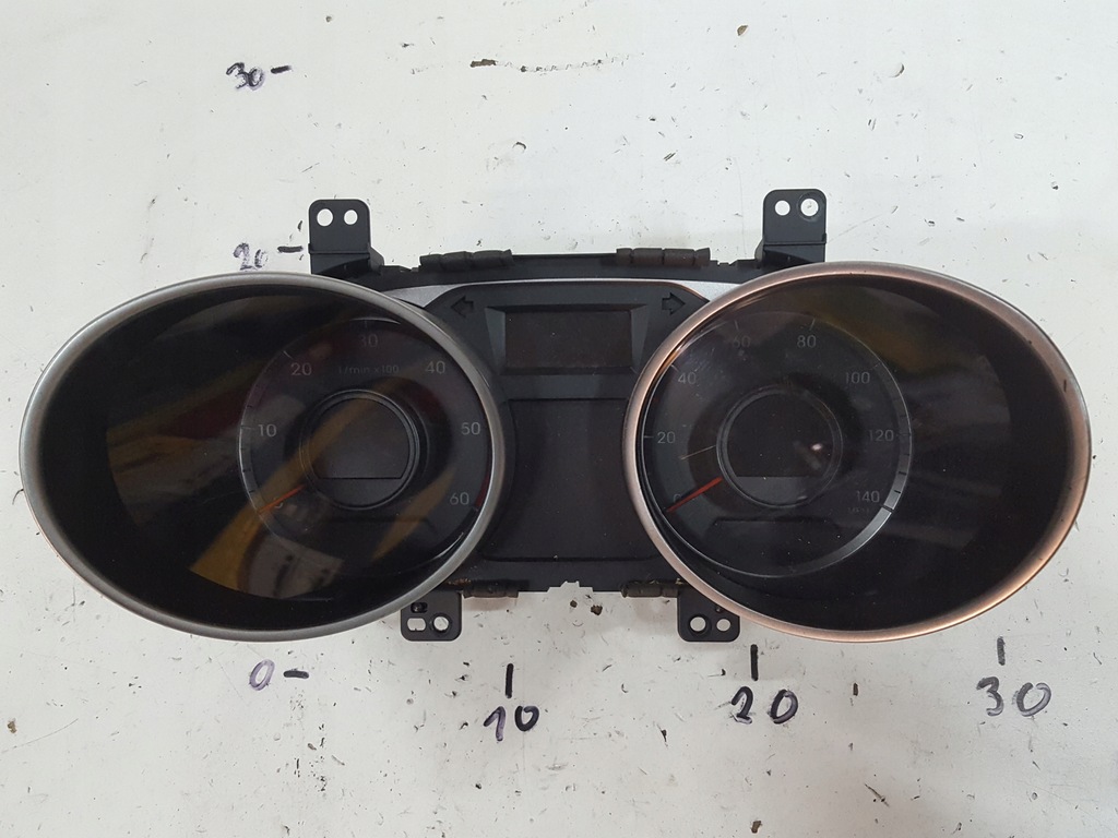 фото №1, Hyundai ix35 10-16r 1.7 crdi счетчик anglik