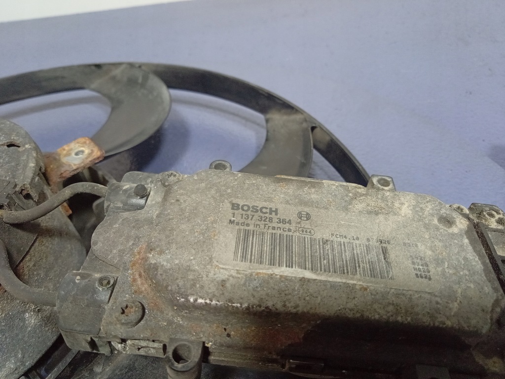 Audi a6 c6 3.0 tdi вентилятор вентилятор радіатора 1137328364 Оригінал