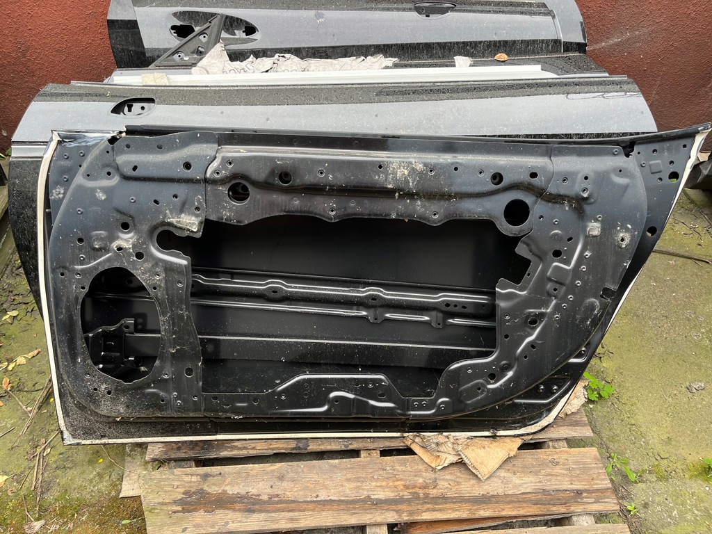 фото №6, Дверь правое nissan 370z nowe оригинал