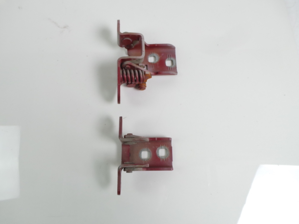 фото №1, Петли дверь передние правое chrysler town country