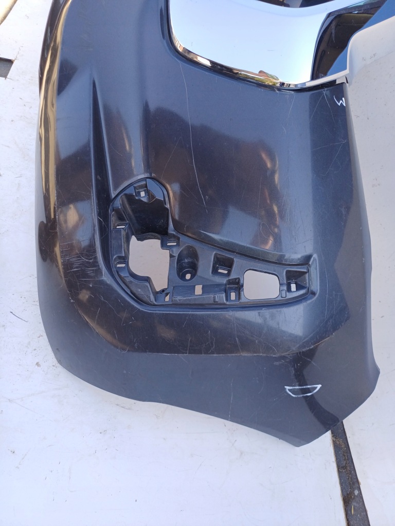 Бампер перед передний toyota hilux viii 8 Киев