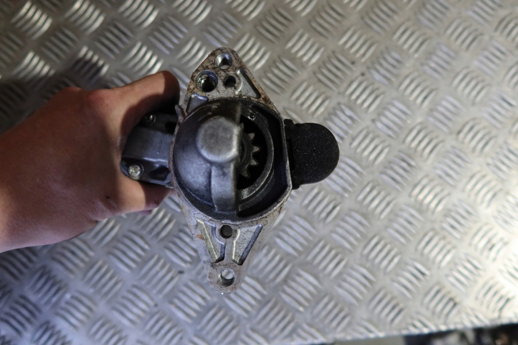 фото №4, Стартер trafic 2.0 233001791r