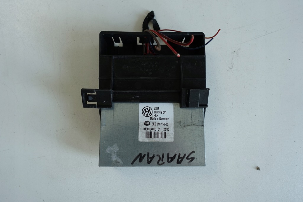 фото №2, Vw модуль стабилизатор напряжения блок управления штекер