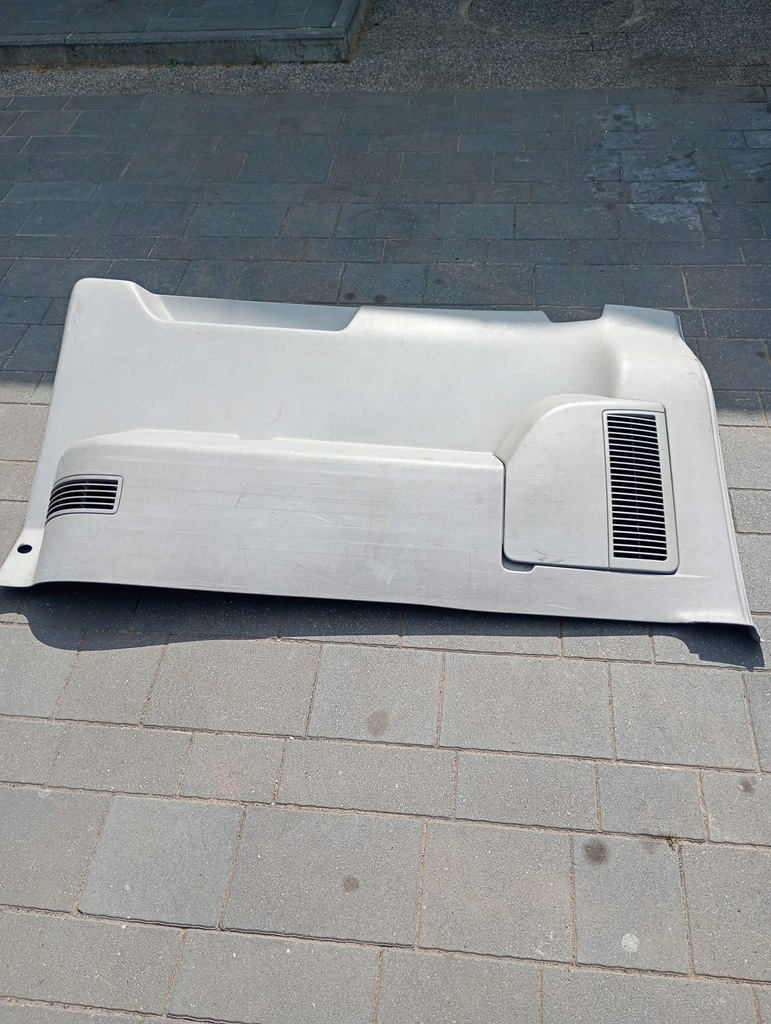 фото №1, Обшивка обивка правый задняя vw t6 transporter 2018r