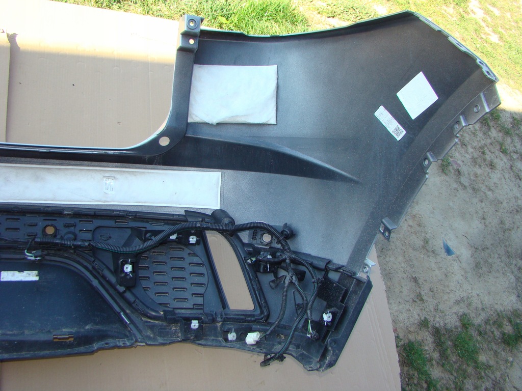 фото №6, Jaguar e-pace. бампер задняя a122