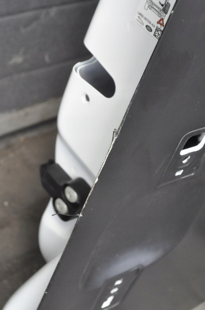 фото №6, Land rover defender ii 20- крышка багажника задняя задняя стекло