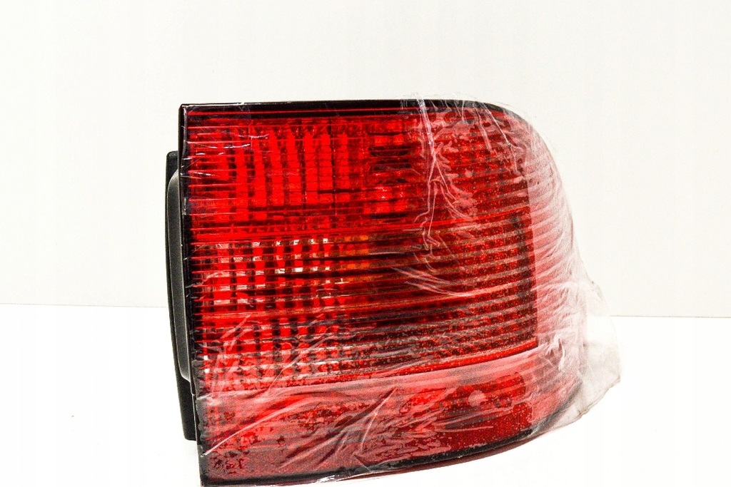 фото №7, Porsche cayenne 9pa задние правое свет задние 95563148602 nowe оригинальные