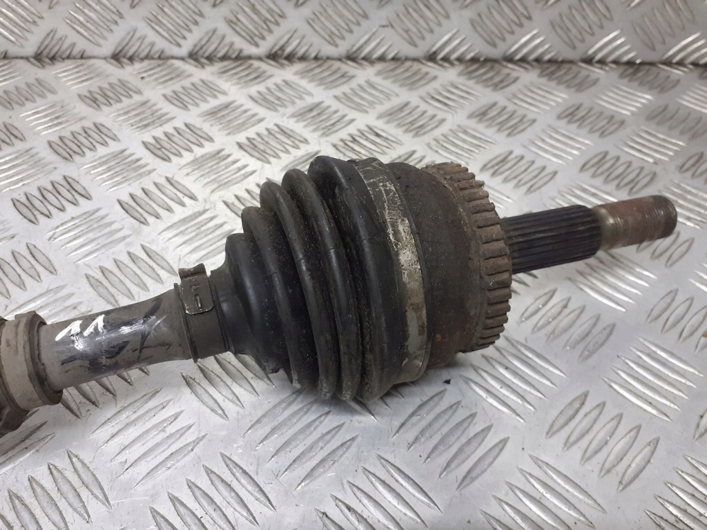 фото №2, Приводной вал правая длинная volvo v40 1.8