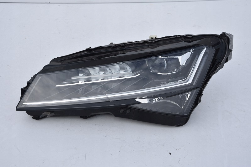 фото №1, Skoda superb iii lift лампа перед