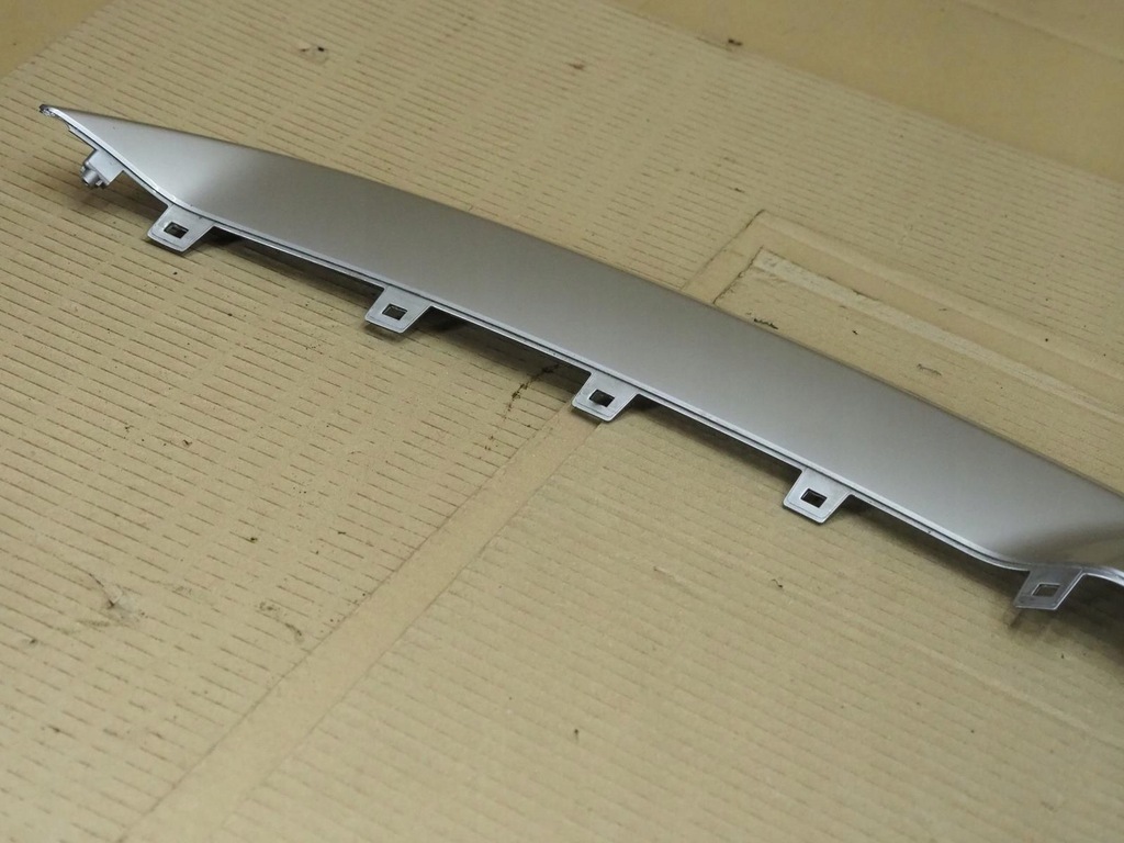 фото №11, Молдинг накладка решітка решітка перед kia sportage 5 v 21- 86352-r2000